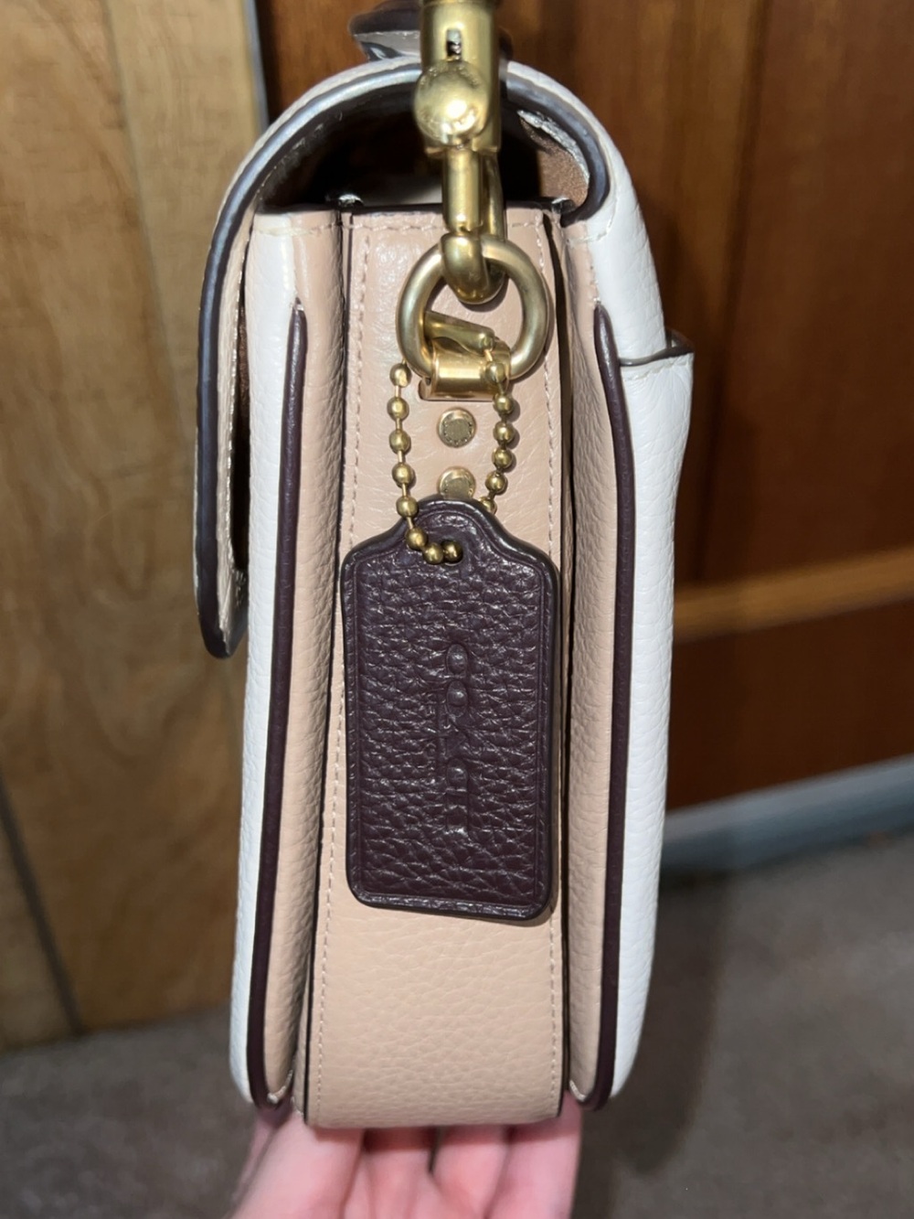 Coach White Pebbled Leather Crossbody with Gold Turnlock - Picture 7 of 10